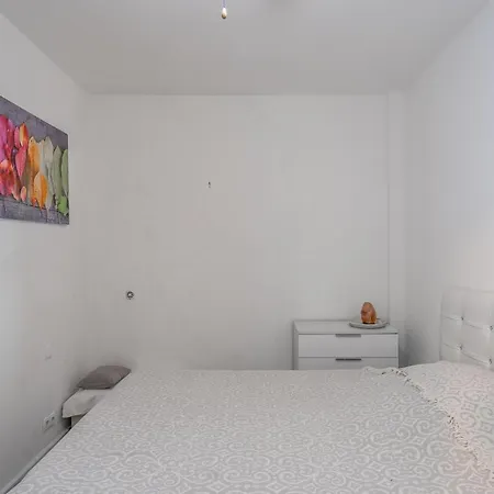 2 Bedroom Flat With Garden And Sea View In Yalikavak Apartament Bodrum